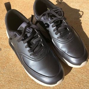 Nike Air Max Metallic Thea Size 8